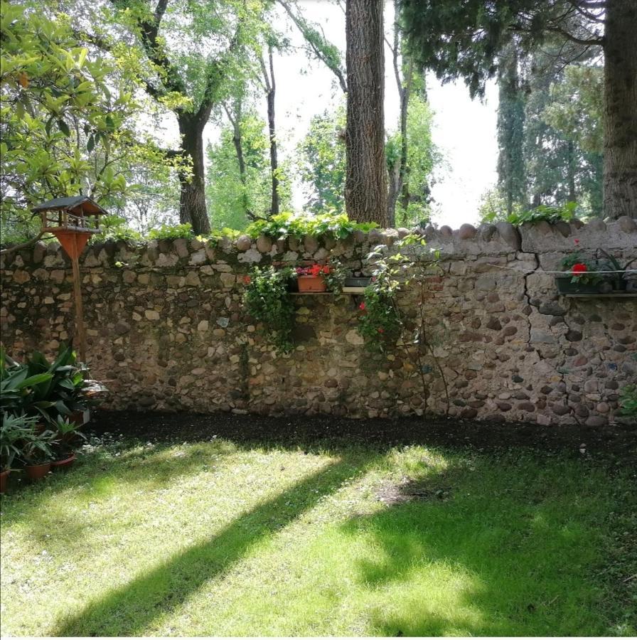 バルドリーノLa Casa Di Marziaアパートメント エクステリア 写真