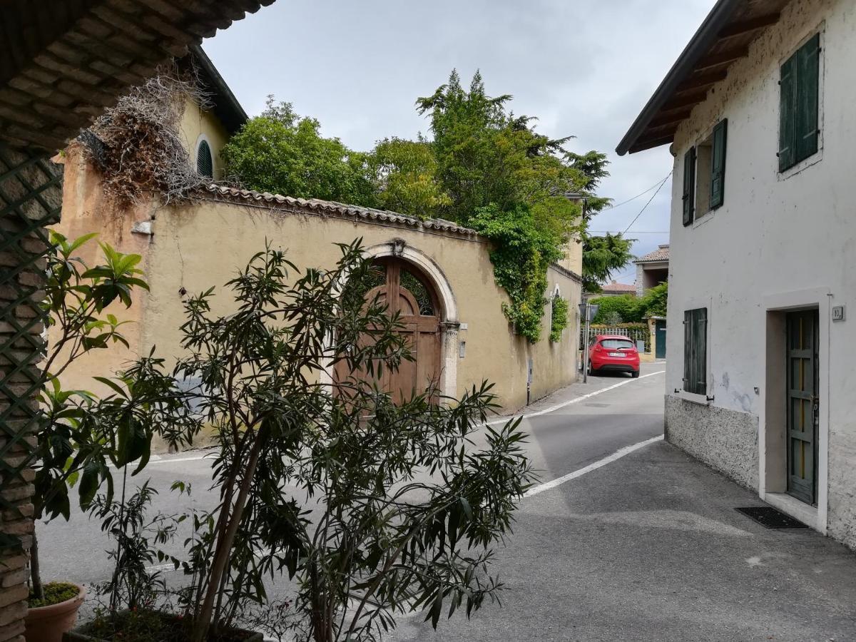 バルドリーノLa Casa Di Marziaアパートメント エクステリア 写真